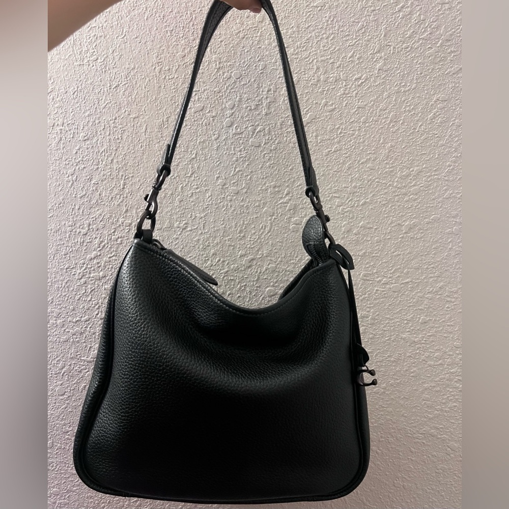 Coach Cary Shoulder Bag - Picture 2 of 10